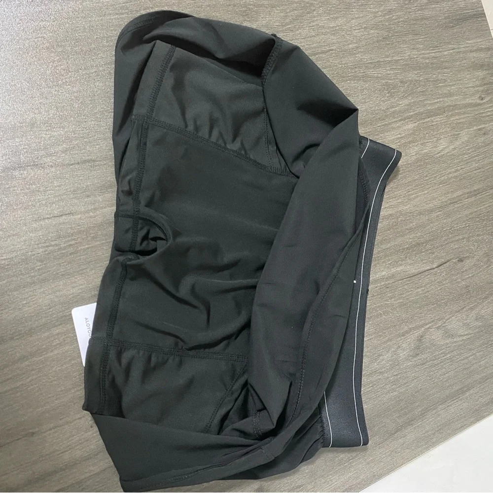 ALO Yoga Charcoal Black Skirt